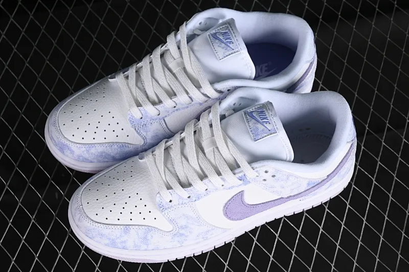 All categories Nk SB Dunk series Nk SB Dunk Low low-top sneakers Nk SB Dunk Low Prm white and light purple color SB smashed backboard fashion casual sneakers DM9467-500